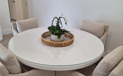 Top Uses for Custom Glass Tabletops in Modern Homes and Offices